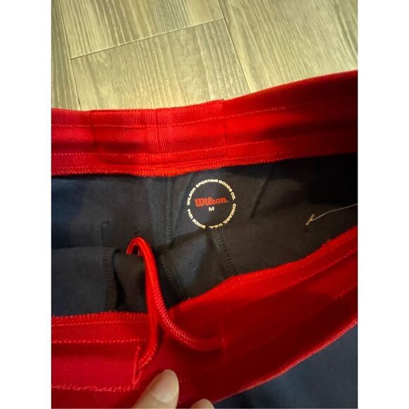 NWOT Wilson sweatpants & shorts 3 piece bundle Size M - Picture 3 of 16